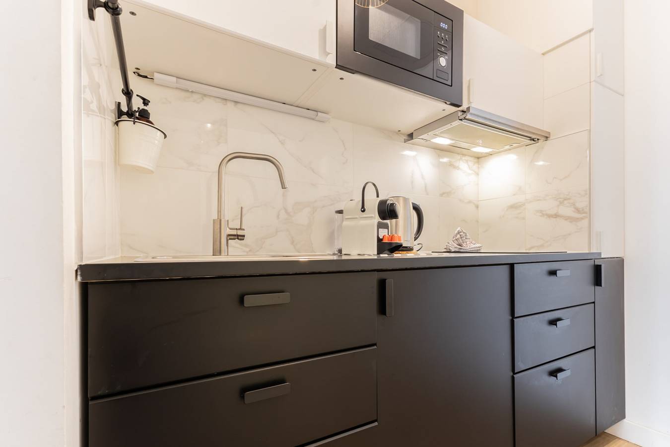 Appartamento intero, Superb apartment full of charm for 2 people in Bordeaux, Bordeaux e dintorni