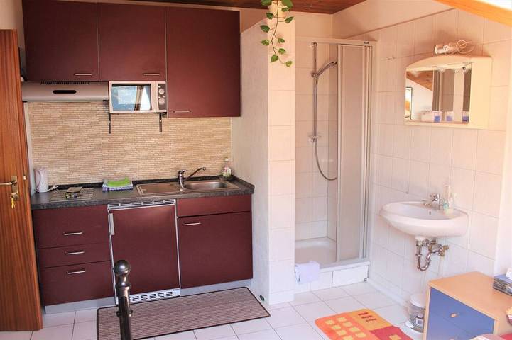 Ferienwohnung für 2 Personen, mit Terrasse und Garten in Allensbach - 3