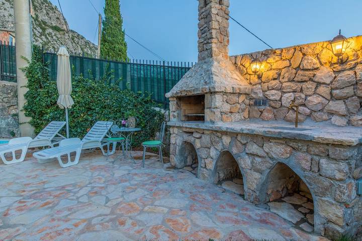 Ferienhaus für 8 Personen, mit Pool und Garten sowie Terrasse, kinderfreundlich in Kvarner Bucht - 4