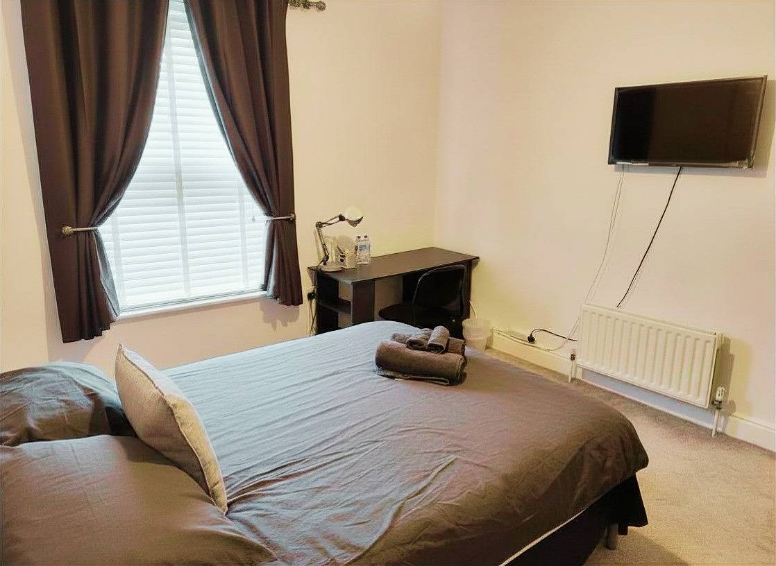 2Br-Sleeps3 -Family Friendly -Free Parking -Garden in Nottingham, East Midlands