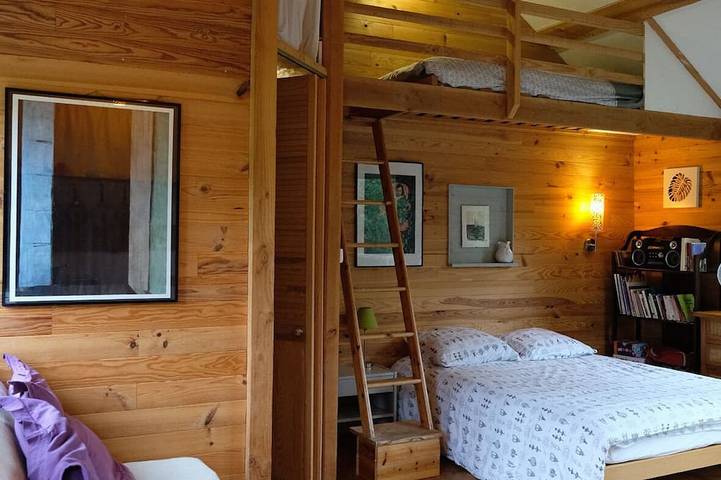 Gîte pour 5 personnes, avec terrasse ainsi que jardin et piscine à Donzy - 2