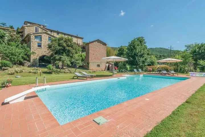 Villa per 6 persone, con piscina e giardino, con animali domestici - 1
