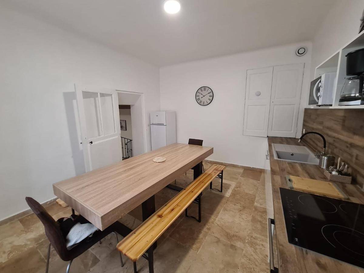 Two-Bedroom House in Manosque, Parc naturel régional du Luberon