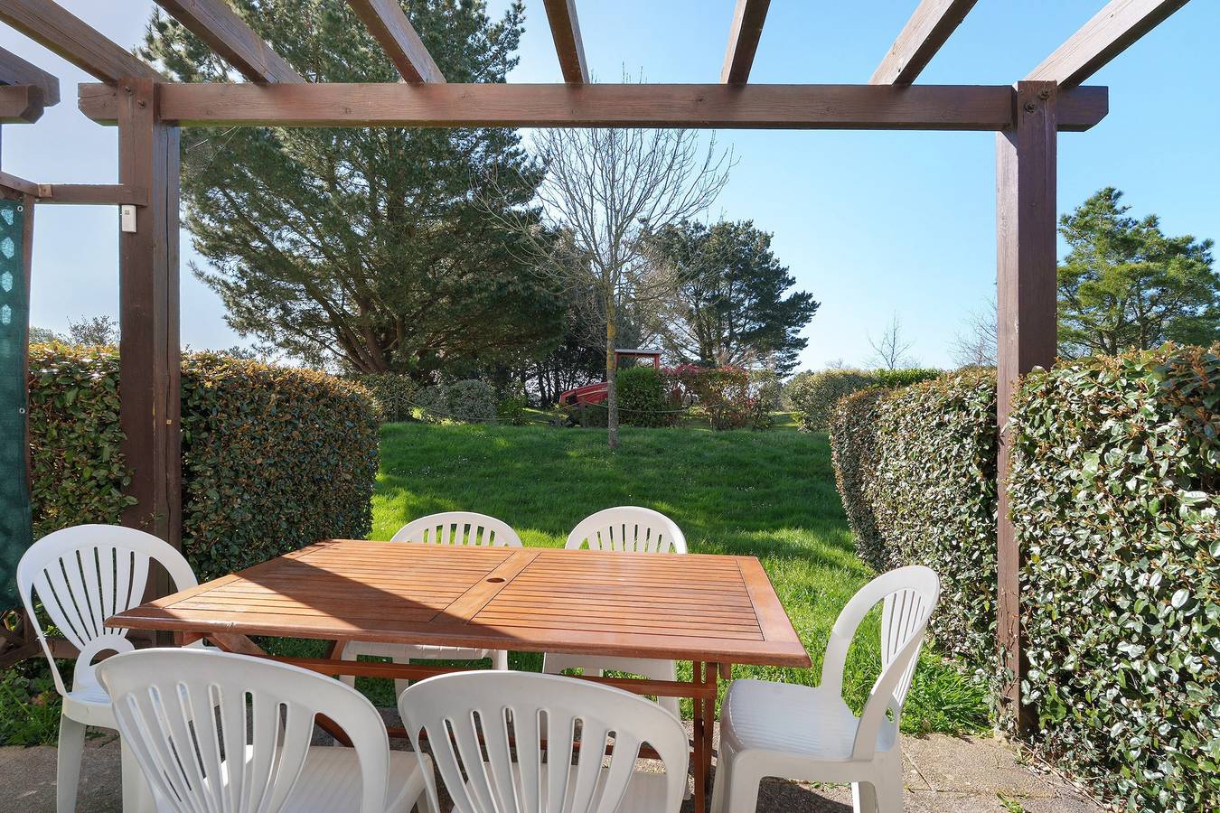 « Cottage, Piscine et Vue sur Golf » avec Piscine Partagée, Terrasse Privée et Wi-Fi in Pornic, Côte de Jade