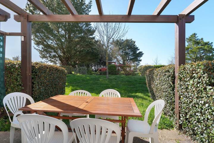 Location de vacances pour 4 personnes, avec jardin et bassin pour enfant, animaux acceptés dans Golf de Pornic
