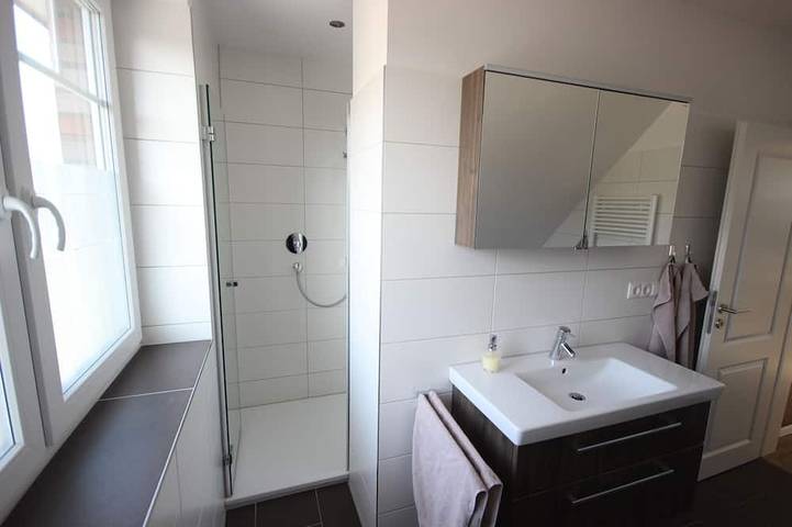 Ganze Wohnung, Wohlfühloase mit Balkon in Elbnähe, Citynah mit viel Natur,  Kostenloses Wlan in Kirchwerder, Hamburg