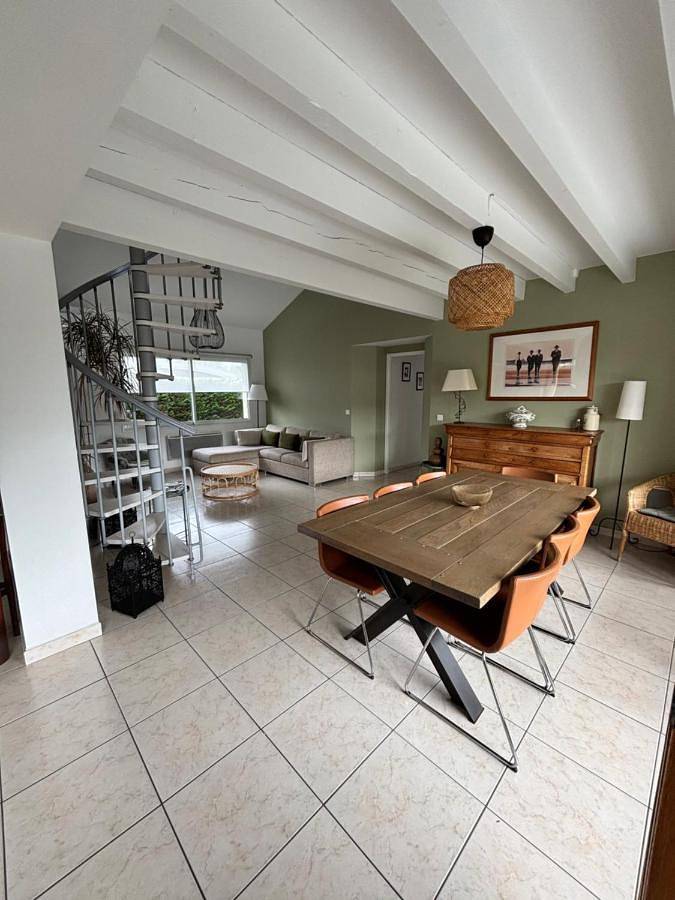 Location de vacances pour 9 personnes, avec jardin, animaux acceptés à Tosse - 4