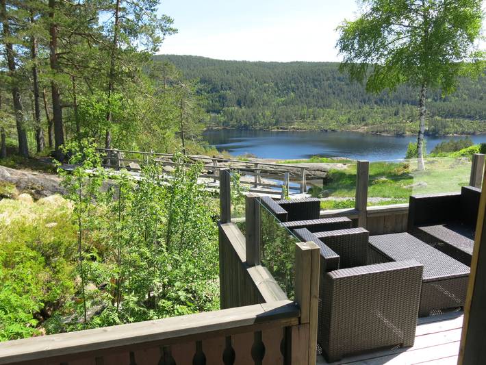 Ferienhaus für 5 Personen, mit Terrasse und Ausblick sowie Seeblick in Vest-Agder - 2
