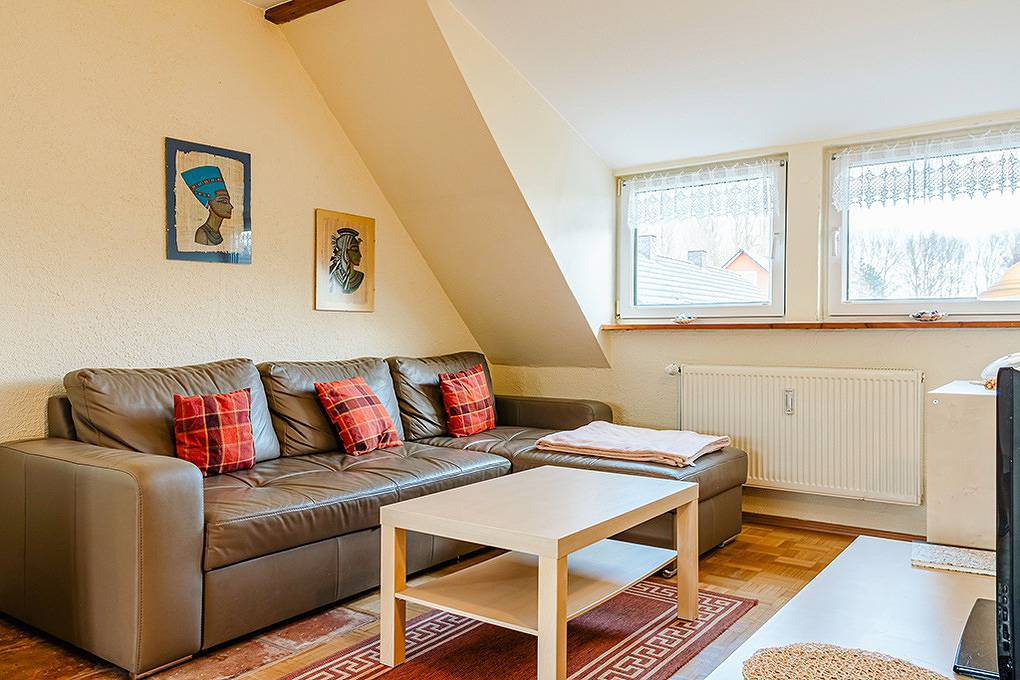 Ganze Ferienwohnung, D 120.025 - Fewo Alt Glowe-Dachgeschoß in Glowe, Rügen