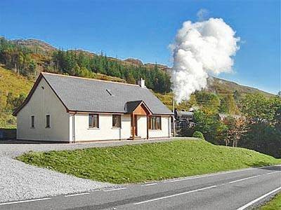 Location de vacances pour 6 personnes, avec jardin dans Glenfinnan