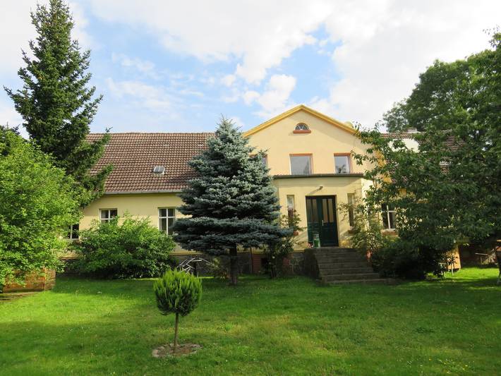 Apartamento entero, Apartamento 'Hof Gerbert' con jardín compartido y Wi-Fi in Halenbeck-Rohlsdorf, Prignitz