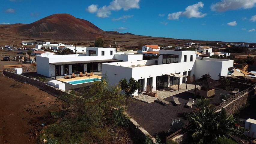Maison d’hôte pour 8 personnes, avec Terrasse et Jardin ainsi que Piscine et Vue dans Lajares