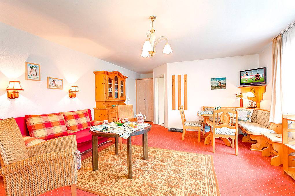 Apartamento vacacional entero, D 129.741 - Villa Erika, Fw Romantika, Nr. 2 in Ostseebad Nienhagen, Nienhagen