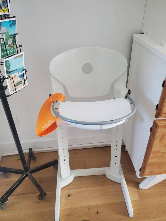 Location de vacances pour 6 personnes, avec jardin à Saint-Genès-Champanelle - 2