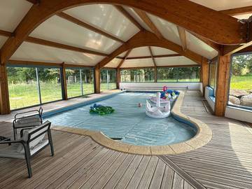 Gîte pour 6 personnes, avec terrasse ainsi que jardin et piscine à Ancenis