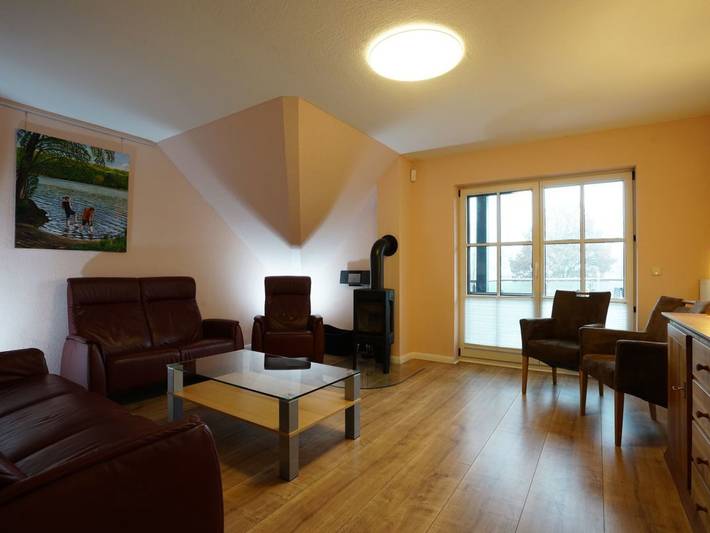 Ferienwohnung für 8 Personen, mit Balkon und Garten sowie Sauna und Seeblick in Dobin am See - 3