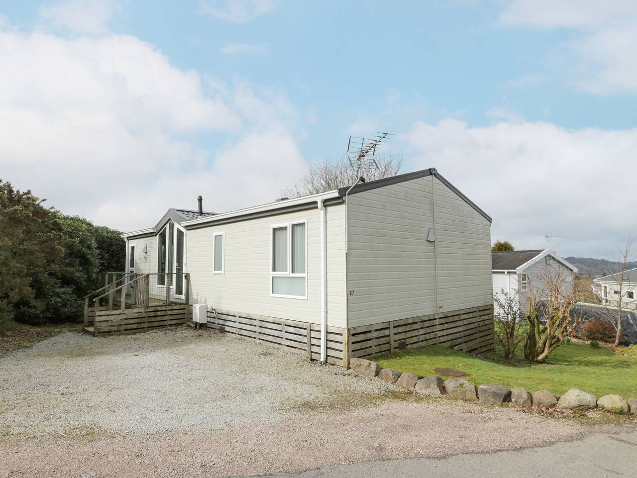 Oyster Bay Lodge in Kippford, Dumfries and Galloway