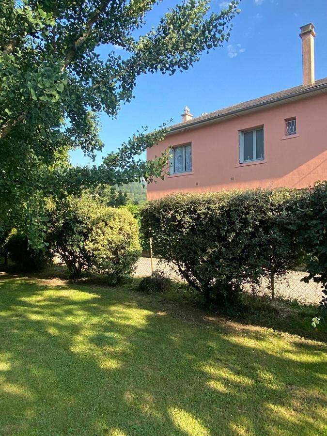 Gîte pour 2 personnes, avec vue et jardin, animaux acceptés à Gerde (homonymie) - 2