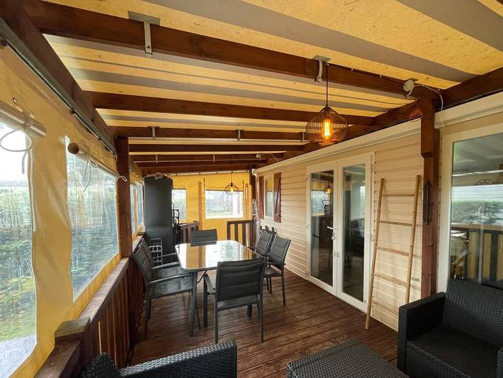 Tour Opérateur et particuliers sur camping Les Charmettes -  Funpass non inclus - Mobilheim 6 personen - Cc995 - 40m2 - 3 Schlafzimmer 6 pers. in Les Mathes, Côte de Beauté