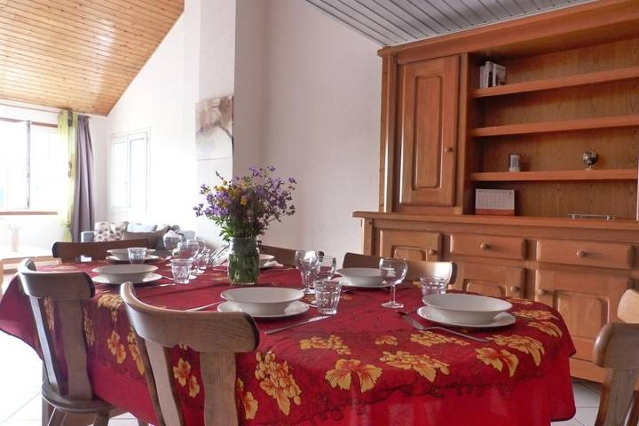 Gîte pour 8 personnes, avec vue à Les Fourgs - 3