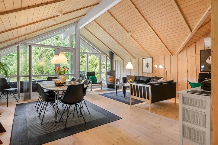 Ferienhaus für 7 Personen, mit Pool und Whirlpool sowie Terrasse und Sauna, mit Haustier in Arrild - 4