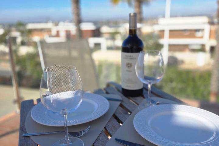 Casa rural para 10 personas, con jardín además de piscina y balcón, Familias con niños en Santa Pola - 4