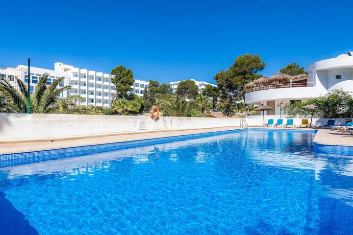 Ferienwohnung für 4 Personen, mit Balkon und Garten in Cala d'Or - 3