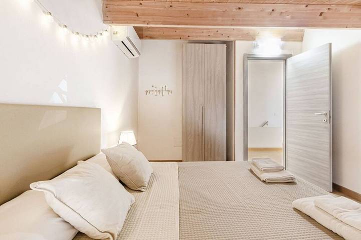 Entire apartment, Exclusive Santa Chiara Apartment in Sassari, Sassari Province