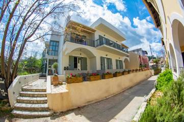 Cottage pour 5 personnes, avec vue et jardin, animaux acceptés dans Kassiopi