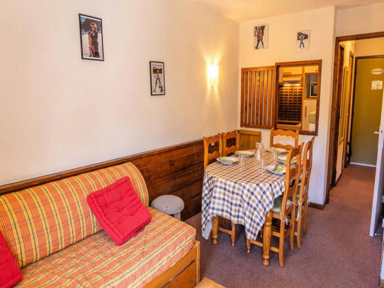 Apartamento entero, Estudio con zona de dormitorio en el corazón de Les Orres 1650 in Les Orres, Parque Nacional de los Ecrins