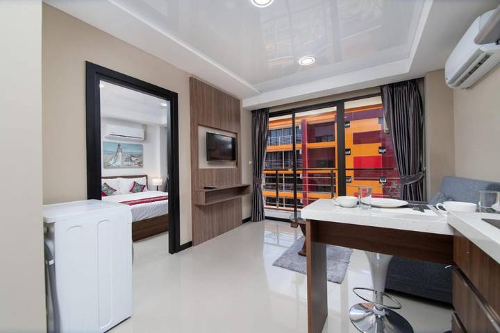 Appartement de vacances pour 2 personnes, avec piscine ainsi que balcon et vue