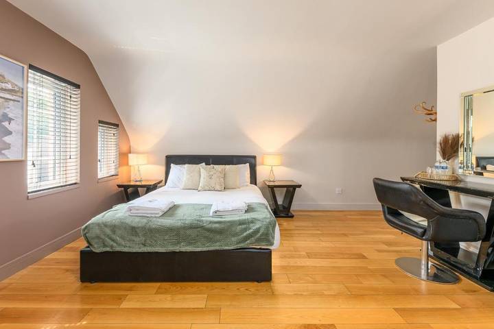 Gîte pour 2 personnes, avec Terrasse et Jardin à Folkestone - 3