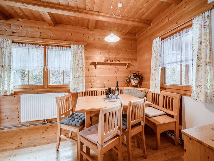 Chalet für 6 Personen, mit Sauna und Balkon sowie Garten in Dachstein - 3