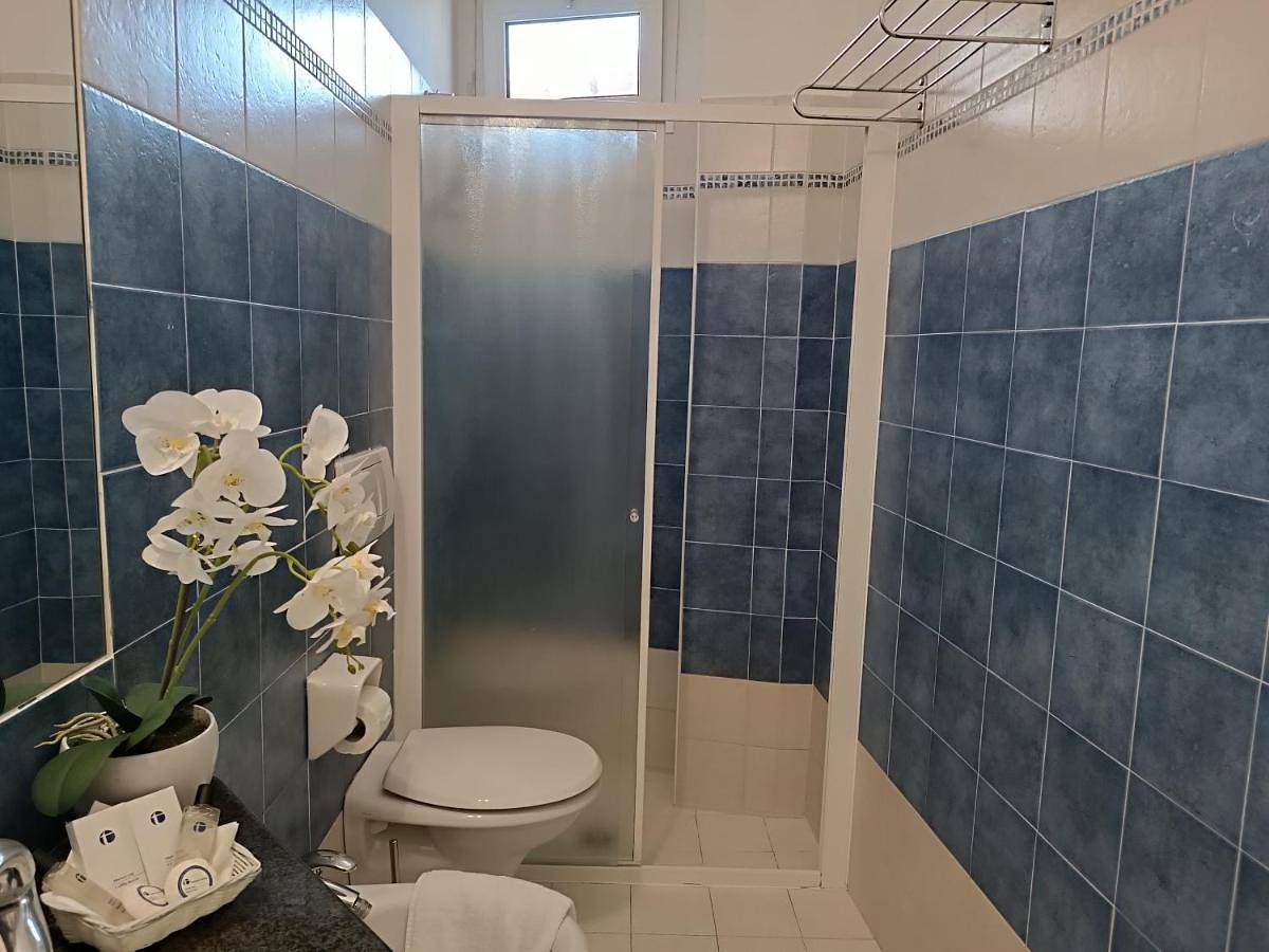 One-Bedroom Apartment with Balcony in Cattolica, Province de Rimini