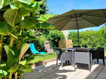 Gîte pour 2 personnes, avec terrasse et jardin dans le Doubs