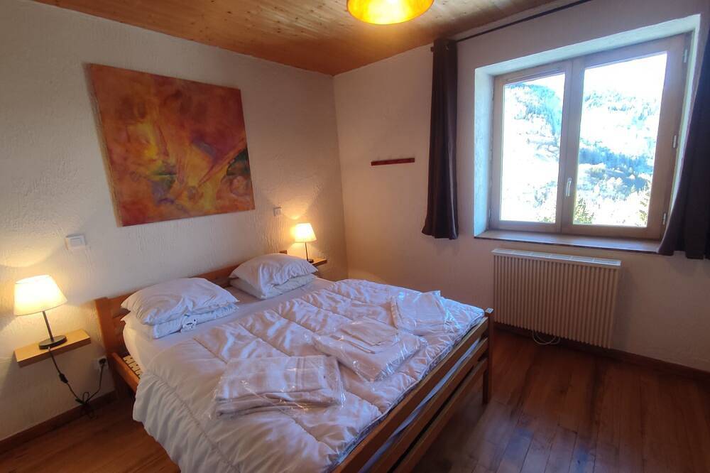 Chalet 4 * de Charme - Sauna & wood stove - View of the summits - Absolute peace and quiet in Valmeinier, Region Saint-Jean-de-Maurienne