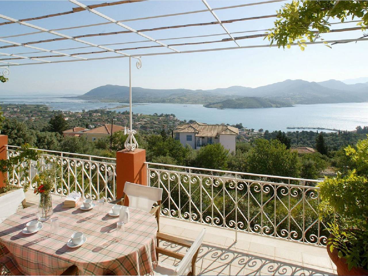 Villa Anthea Rossa in Λυγιά, Ελλάδα