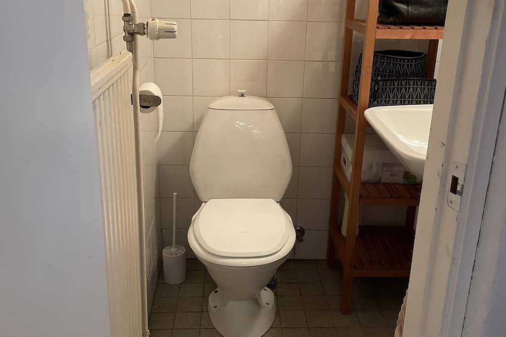 Cozy cottage for a couple or a young family. 3 minute walk to the beach! in Råå, Helsingborg