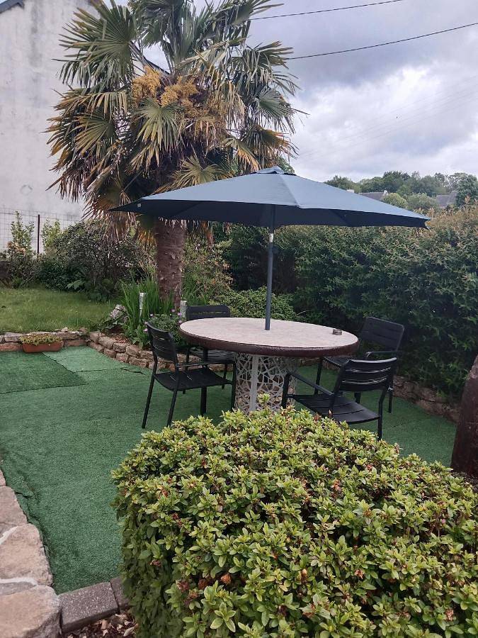 Location de vacances pour 4 personnes, avec jardin et vue, animaux acceptés à Trégourez - 3