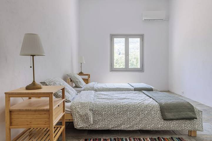 Still Horizon House-Located at the top of Loutraki port-Sunset & Sea view in Glossa, Sporaden