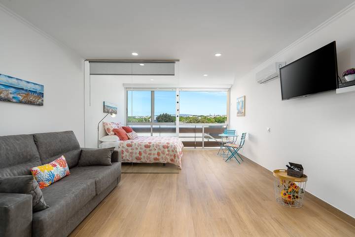 Apartment for 4 people in Quarteira