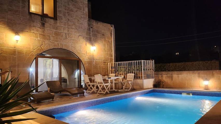 Bed and breakfast para 3 pessoas, com piscina e vista e ainda varanda - 1