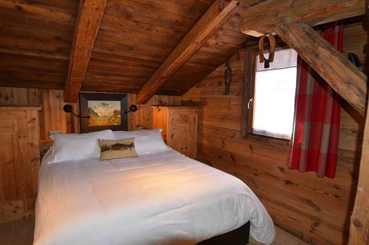 Gîte pour 14 personnes, avec sauna et jacuzzi ainsi que balcon et jardin, animaux acceptés dans Office de Tourisme de Praz sur Arly - 4