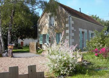 Gîte pour 8 personnes, avec jardin et vue à Couddes