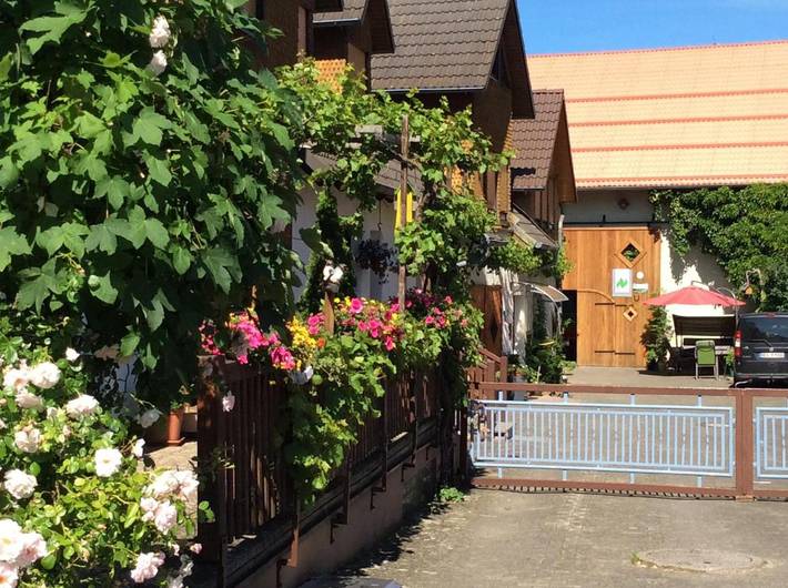 Ferienwohnung für 2 Personen, mit Terrasse und Garten - 1