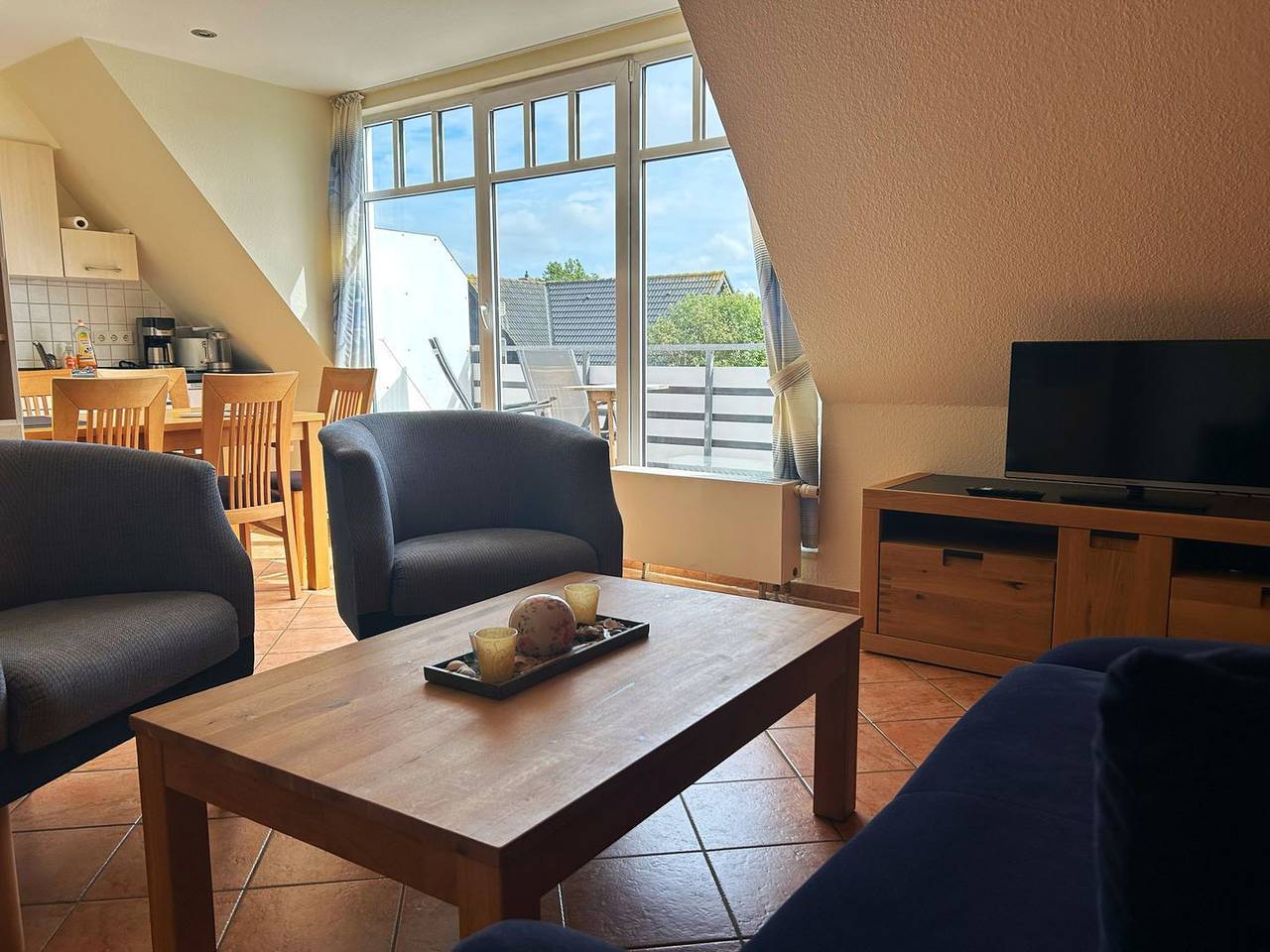 Ganze Wohnung, Großzügige 3-Raum-Ferienwohnung in idyllischer Dünenlage in Norderney