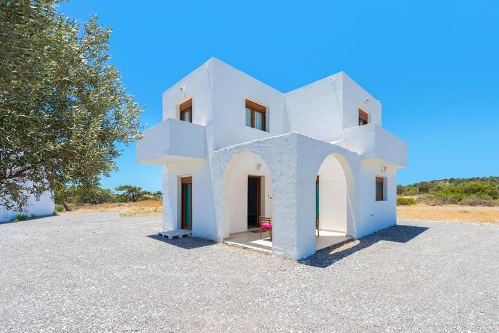 Ferienhaus für 6 Personen, mit Terrasse und Garten auf Rhodos - 2