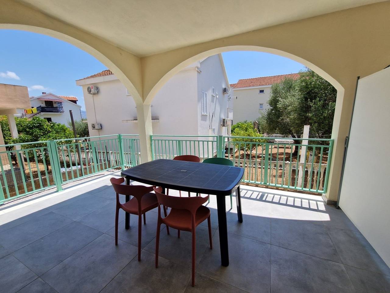 Apartamento inteiro, Modern Studio with Terrace near the Beach in Orebic, Dubrovnik-Neretva