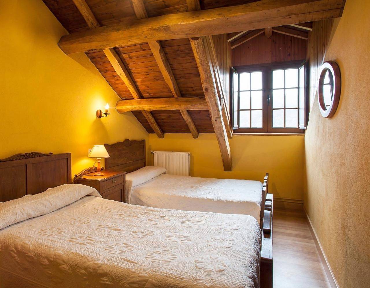 Three-Bedroom House in Tineo, Costa Verde