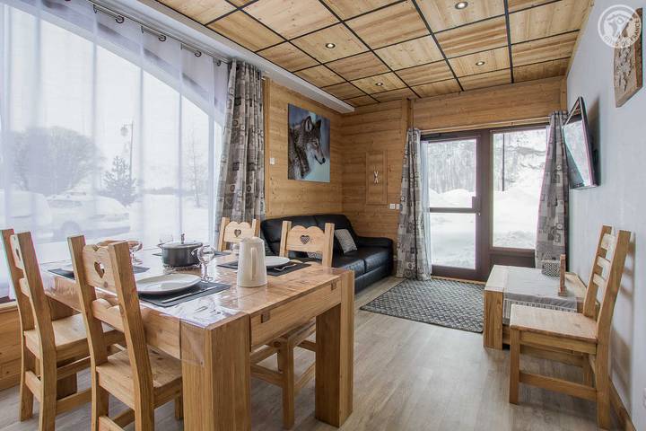 Gîte pour 4 personnes, avec Terrasse et Sauna